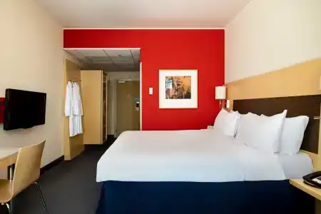 Park Inn by Radisson - 8