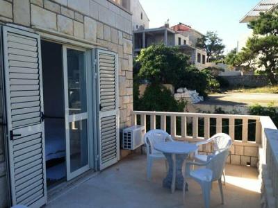 Guest House Steel - 1