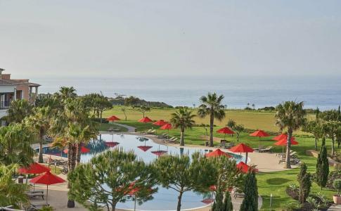 Cascade Wellness Resort - 38