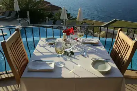 Mekvins Deniz Feneri Lighthouse - 42