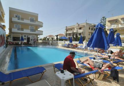 Erato Studios & Apartments - 11