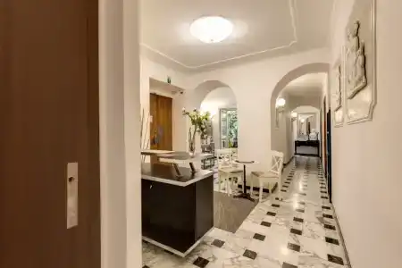 Nakissa Inn - 1