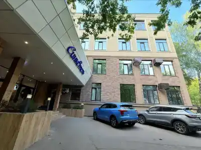 Travelto Petrovskiy Park - 44