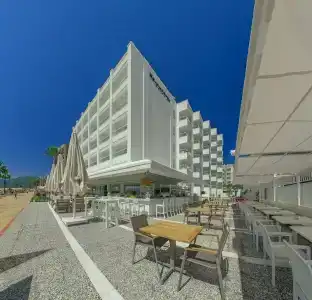 The Beachfront Adult Only 16 Plus - 14