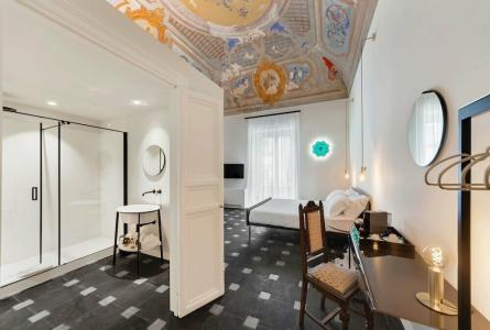 A.D. 1768 Boutique - 19
