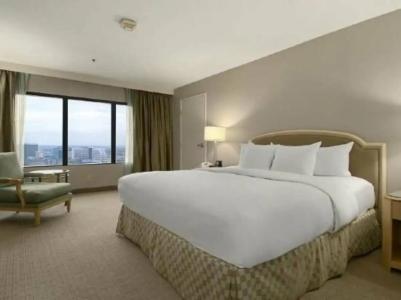 Hilton Los Angeles Airport - 48