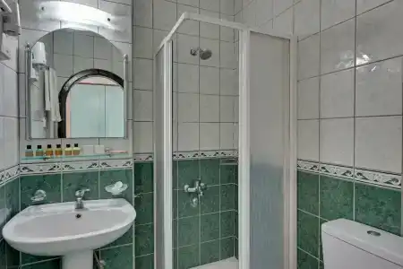 Contess By Faros - 14