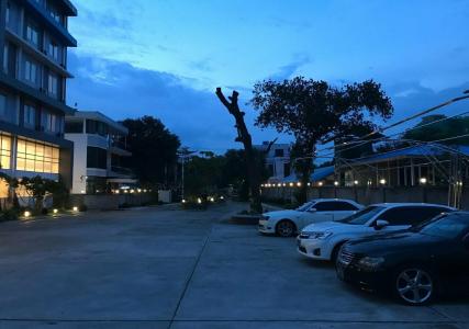 Broadway Yangon - 5