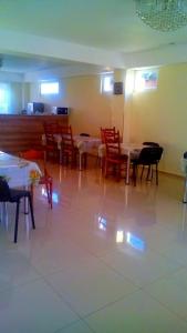 Green House - 2