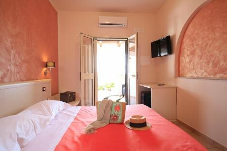 B&B Hibiscus - 19