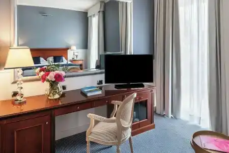 Starhotels Terminus - 8