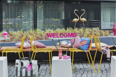 Moxy Frankfurt City Center - 8