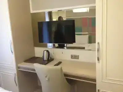 The Constantine - 32