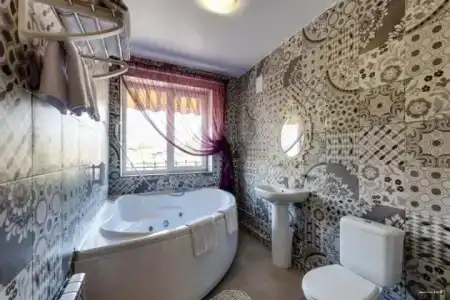 Marton Business - 44