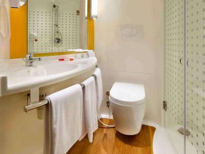 ibis Bali Kuta - 7