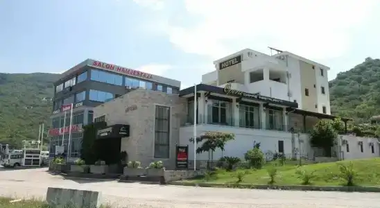 Opera Na Plyazhe Yaz Budva - 0