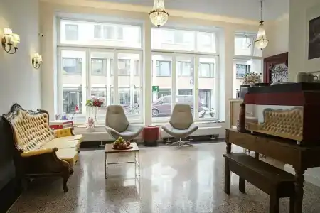 MAISON MARSIL Boutique - 2