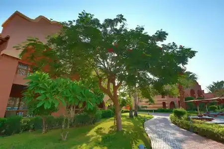 Charmillion Gardens Aquapark - 22