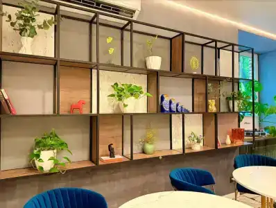 Travelto Petrovskiy Park - 23