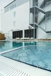 Belsun Boutique - 10