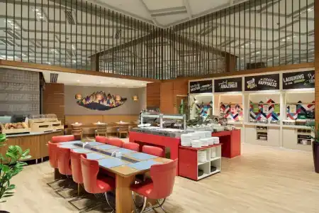 Hampton by Hilton - 3