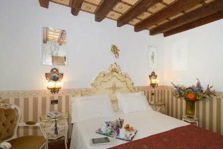Unahotels Ala Venezia - Adults Only - 44