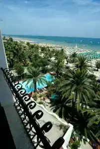 Grand Excelsior - 43