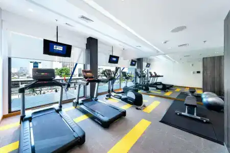 Holiday Inn Express Jakarta Menteng - 21