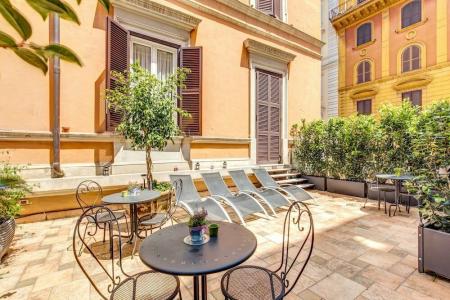 Roman Terrace - 8
