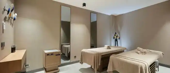 DoubleTree by Hilton Canakkale - 21