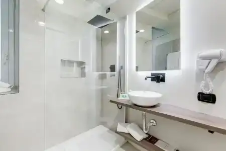 Best Western Plus Plaza Napoli - 17