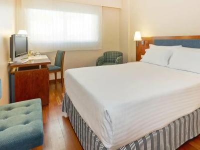 Bohemian Entenza - 34