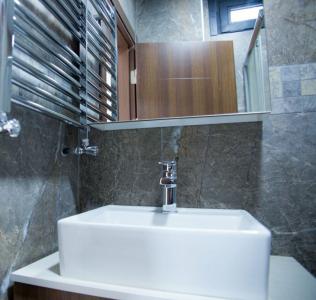 Campus Boutique - 40