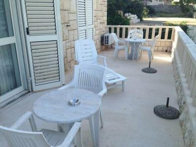 Guest House Steel - 43