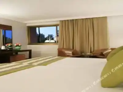 Kenzi Rose Garden - 24