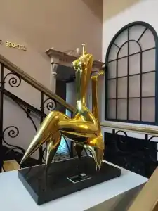 Zalkind Rooms & Kitchen - 16