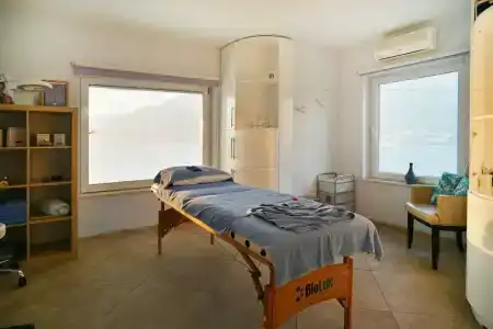 Mekvins Deniz Feneri Lighthouse - 34