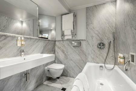 Radisson Blu, London Tottenham Court Road - 18