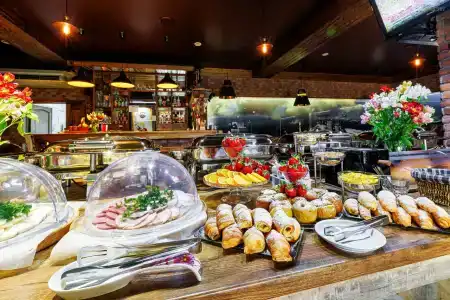 Nochnoy Kvartal - 23