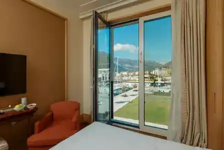 Regent Porto Montenegro - 32