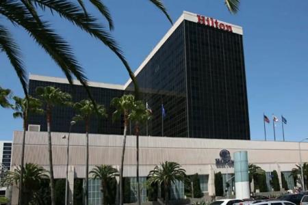 Hilton Los Angeles Airport - 18