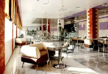 Охтинская - 39