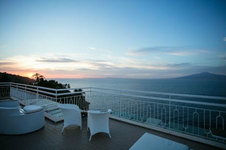 Regina Sorrento - 48