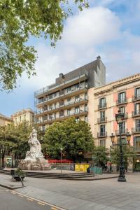 Ramblas Apartments - 13