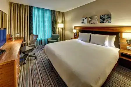 Hilton Garden Inn - 1