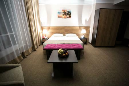 KEL Inn - 1