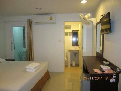 Sunshine Hostel - 30