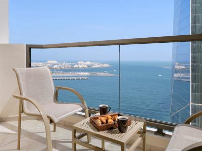 Mövenpick Jumeirah Beach - 40