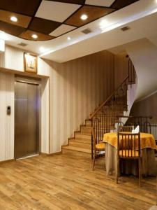 Barsuna Bar Boutique - 43