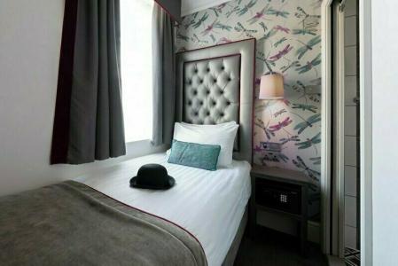 The Beverley London - Victoria - 29
